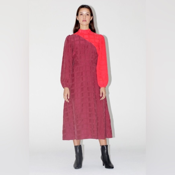 Kurt Lyle Dutchess Dress - Picture 2 of 11